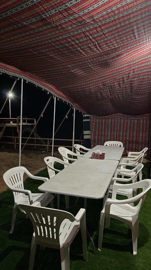 Luxury tent Sunrise Desert Local Private Camp *