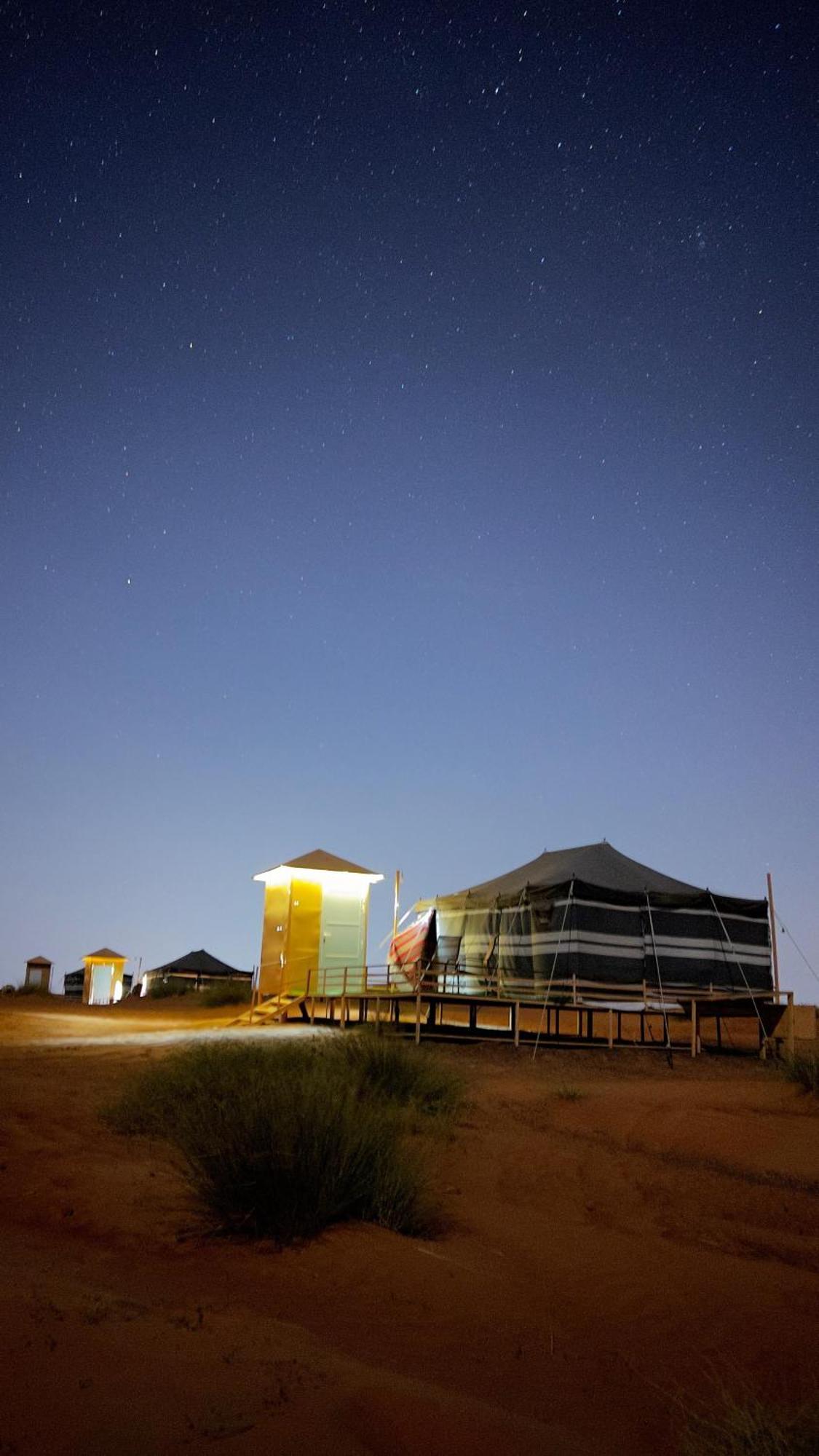Luxury tent Sunrise Desert Local Private Camp *