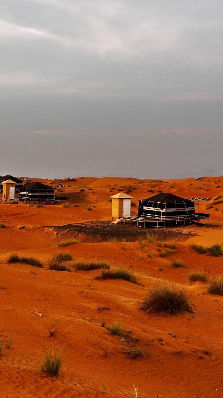 Sunrise Desert Local Private Camp